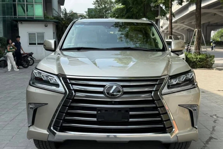 Lexus LX 2019