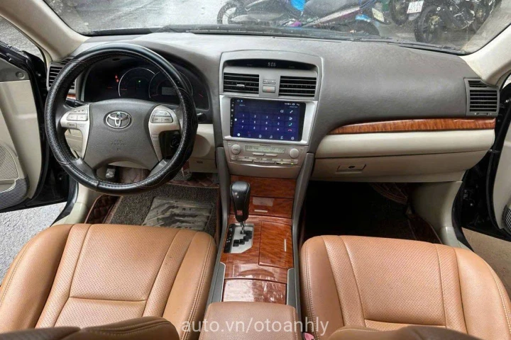 Toyota Camry 2011
