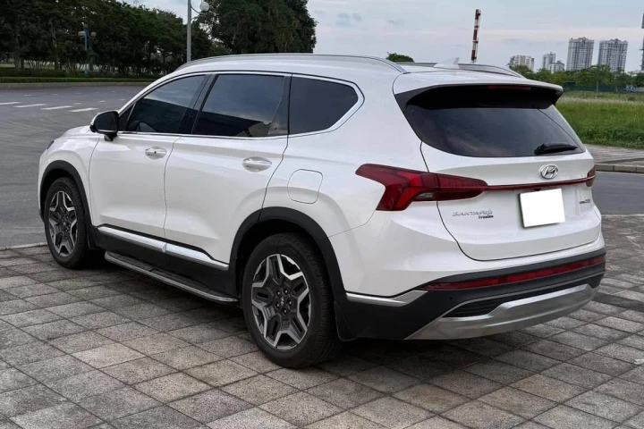 Hyundai Santa Fe 2022