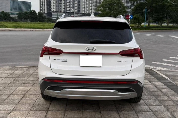Hyundai Santa Fe 2022