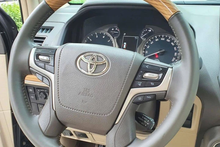 Toyota Land Cruiser Prado 2022