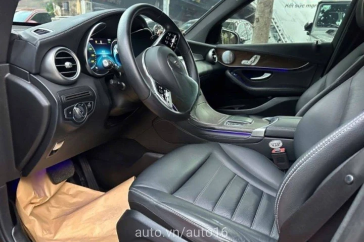 Mercedes-Benz GLC GLC200 2020