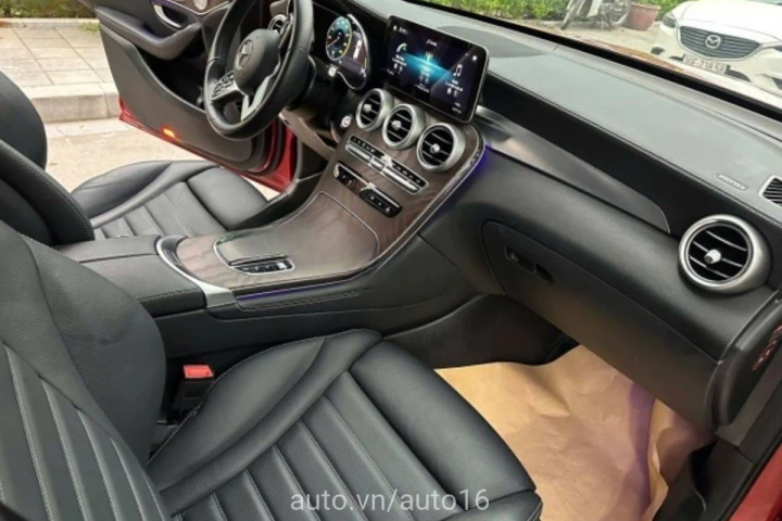 Mercedes-Benz GLC GLC200 2020