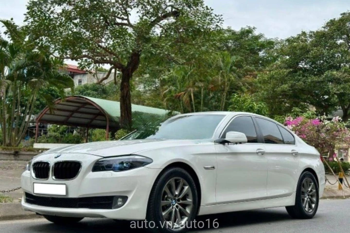 BMW 5 Series 2013
