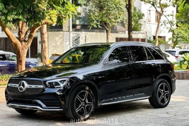 Mercedes-Benz GLC GLC300 2021