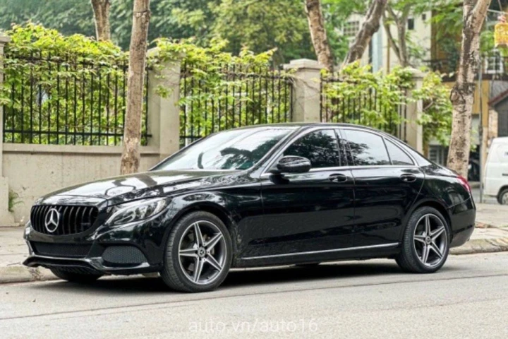 Mercedes-Benz C-Class C200 2016