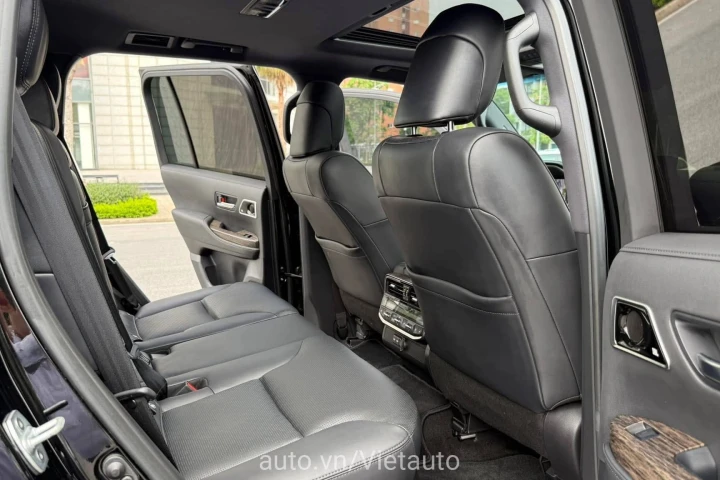 Toyota Land Cruiser 2023
