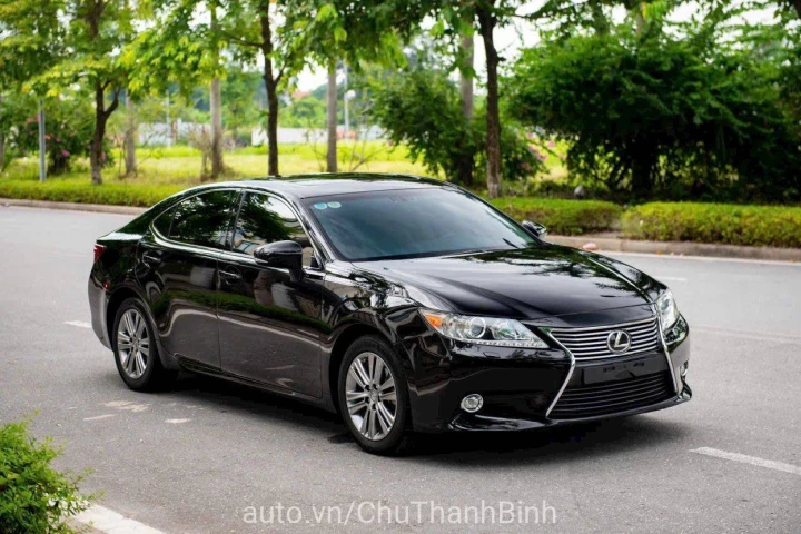 Lexus ES 2015