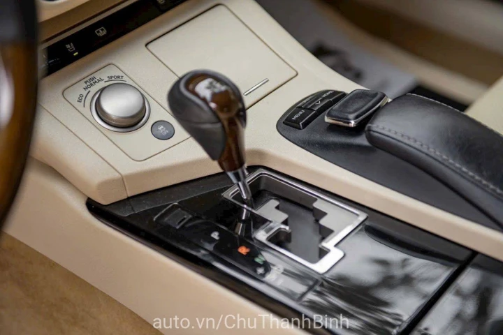 Lexus ES 2015
