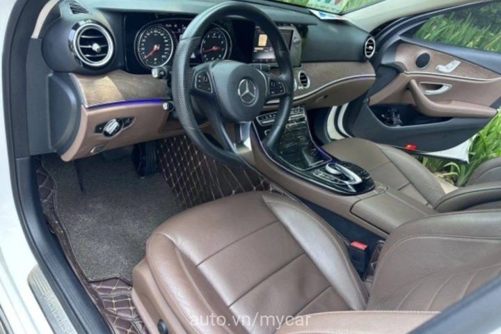 Mercedes-Benz E-Class E200 2016
