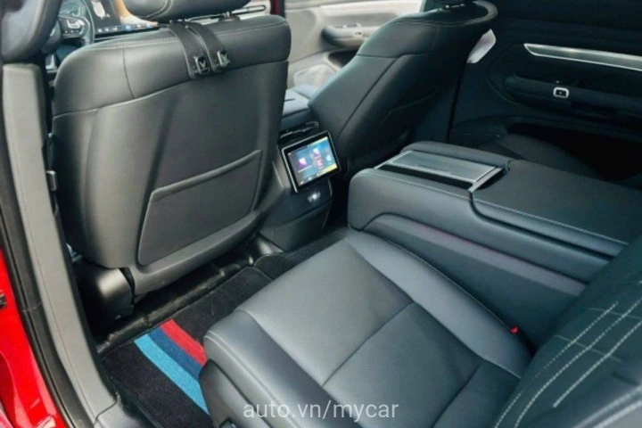 VinFast VF 9 2023