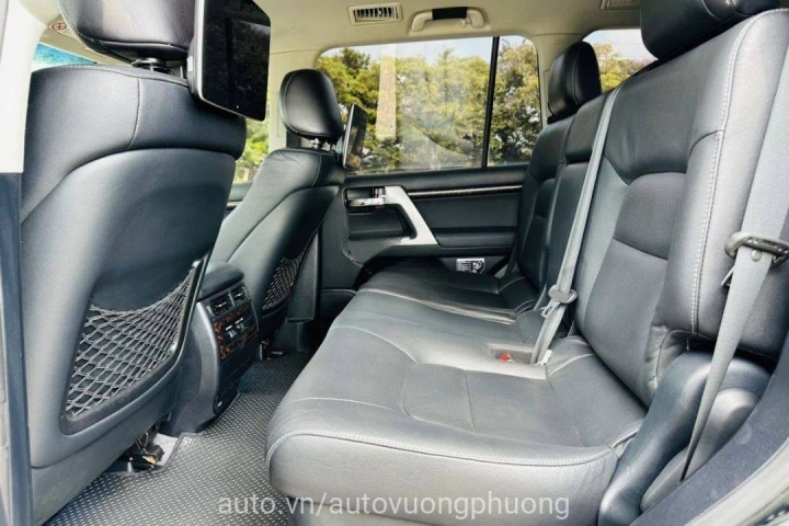 Toyota Land Cruiser 2014