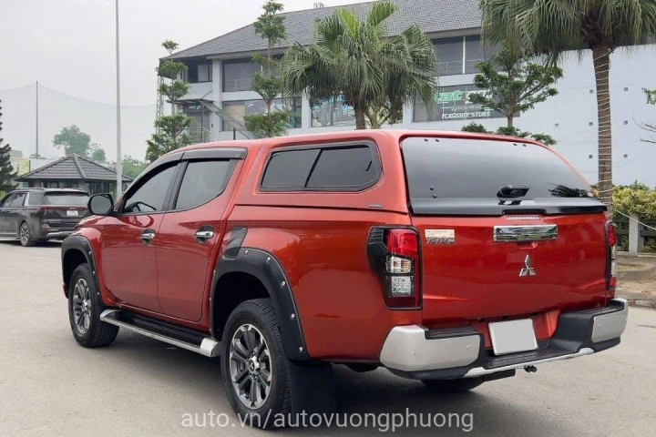 Mitsubishi Triton 4x2 AT 2021