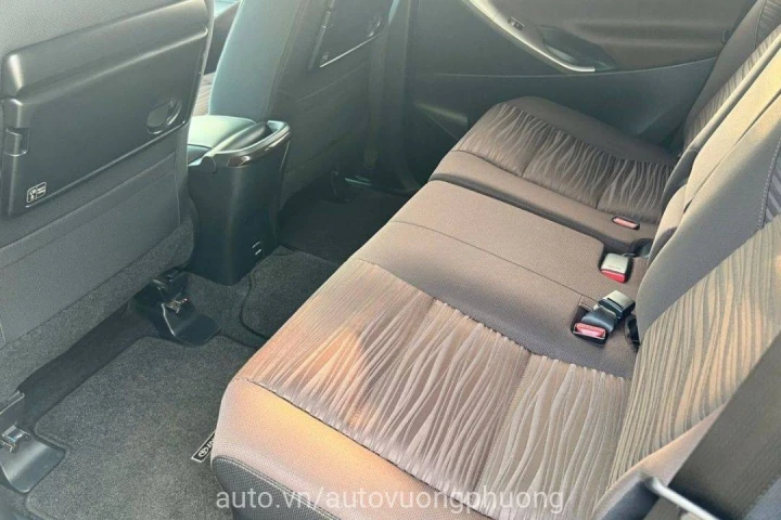 Toyota Innova 2.0G 2023