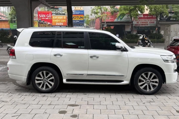 Toyota Land Cruiser 2018