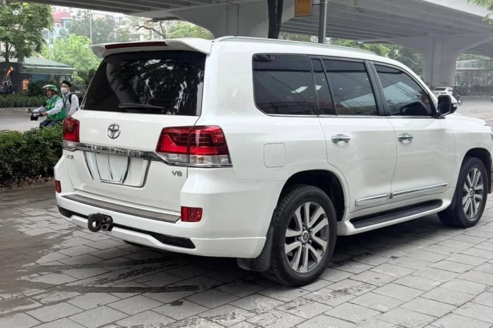 Toyota Land Cruiser 2018