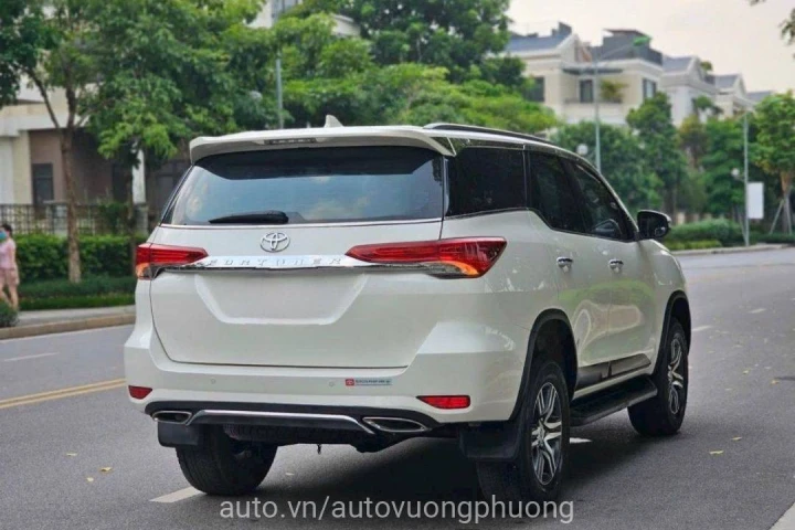 Toyota Fortuner 2.7AT 4x2 2017