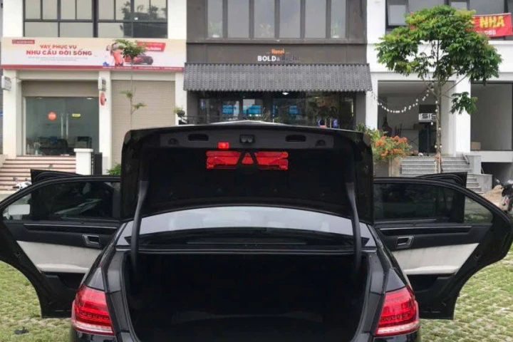 Mercedes-Benz E-Class E250 2015