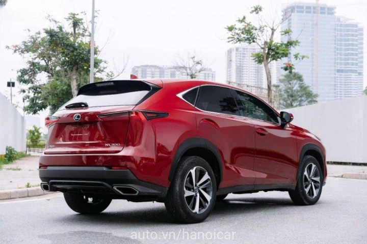 Lexus NX 2021