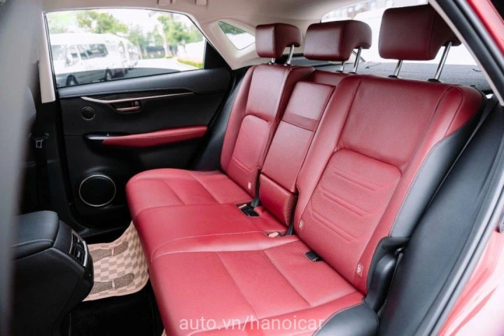 Lexus NX 2021