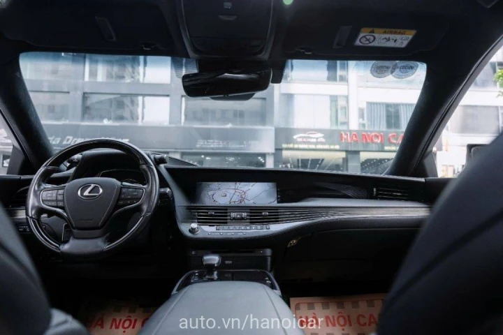Lexus LS 500h 2018