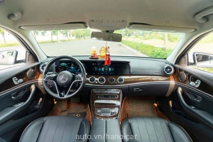 Mercedes-Benz E-Class E200 2021
