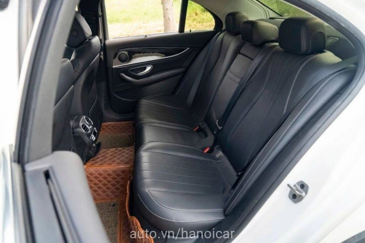 Mercedes-Benz E-Class E200 2021