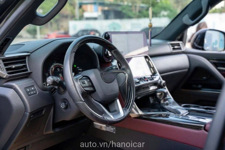 Lexus LX 600 Urban 2023
