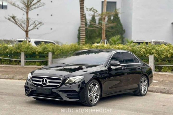 Mercedes-Benz E-Class E300 2017