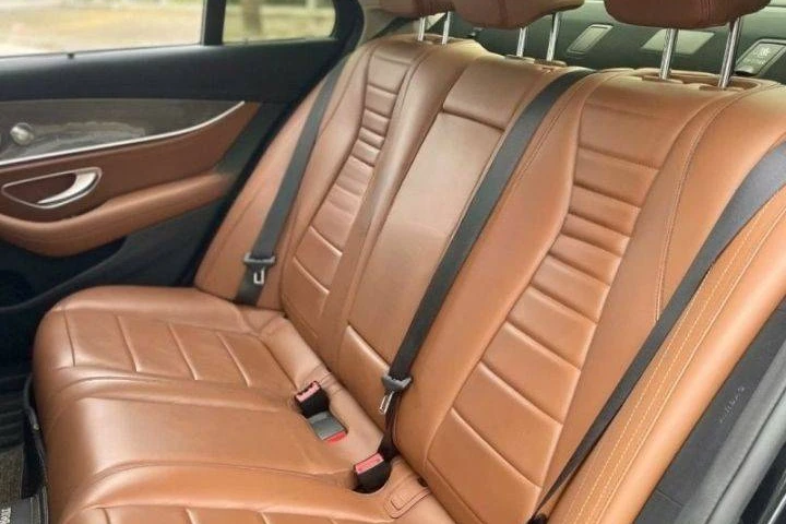 Mercedes-Benz E-Class E300 2017