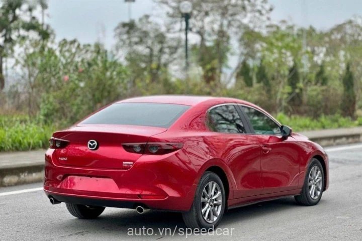 Mazda 3 1.5L Deluxe 2020