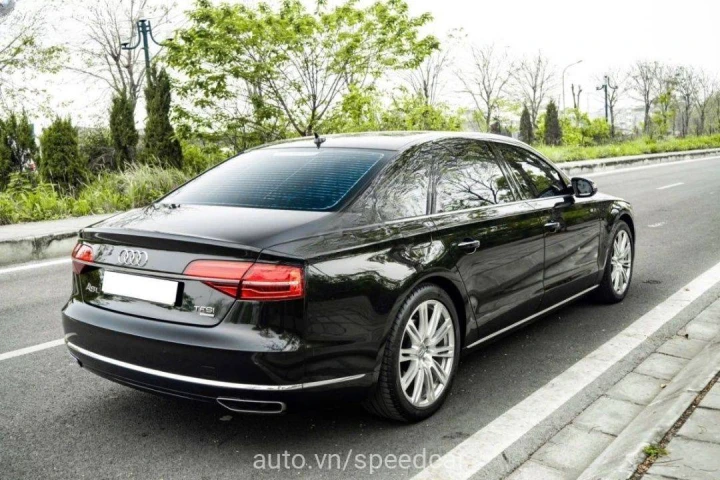 Audi A8 2015