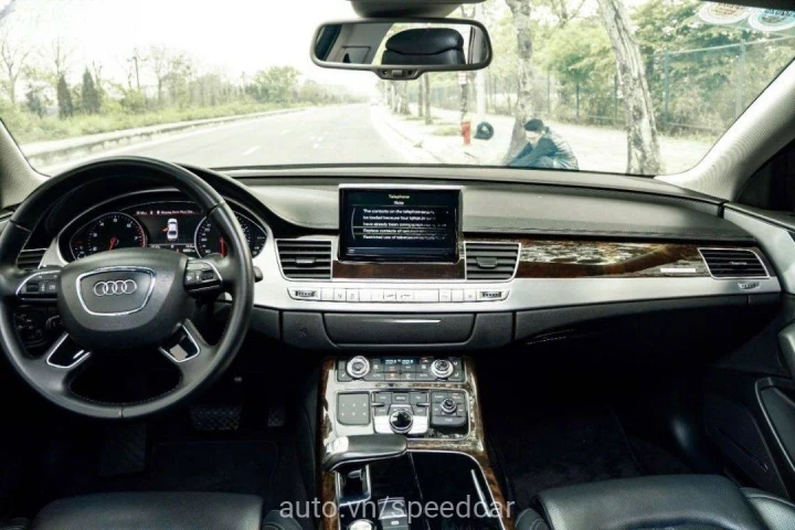 Audi A8 2015
