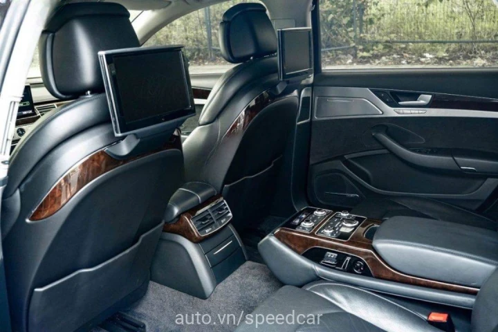 Audi A8 2015