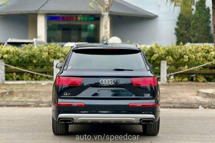 Audi Q7 2016