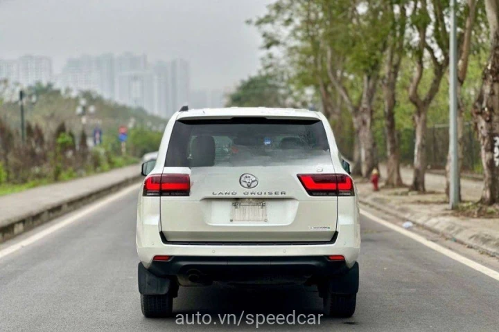 Toyota Land Cruiser 2023