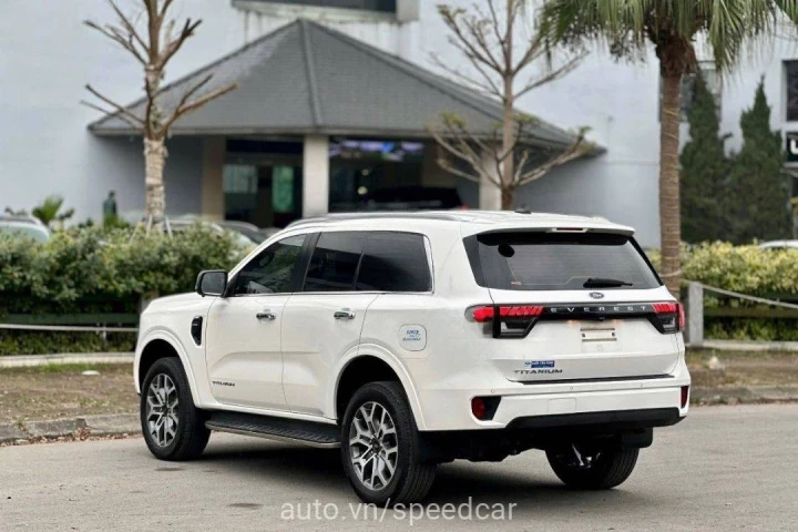 Ford Everest Titanium 2022