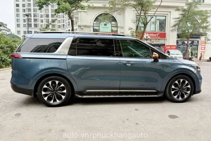 Kia Carnival Premium Dầu 2022