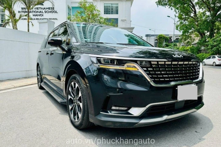 Kia Carnival Signature Dầu 2022