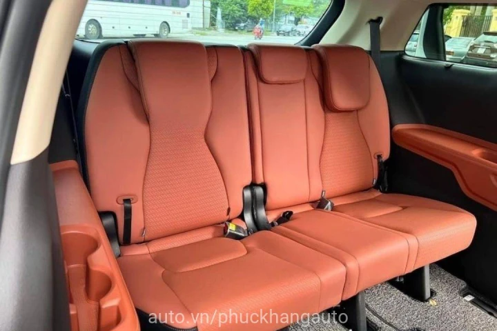 Kia Carnival Signature Dầu 2022
