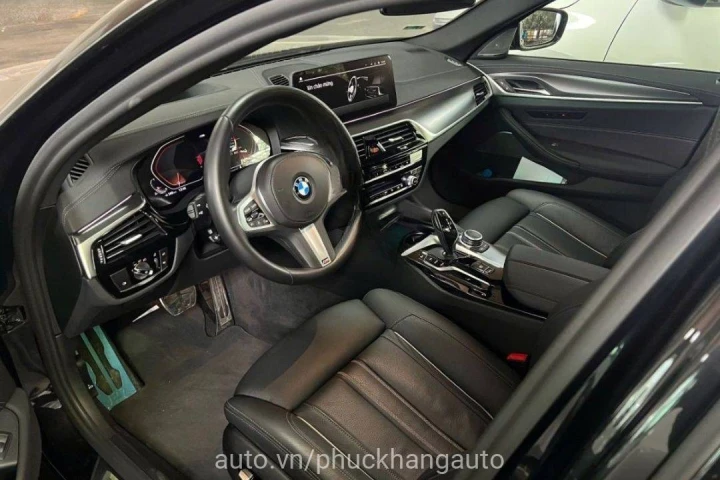 BMW 5 Series M Sport Package 2022