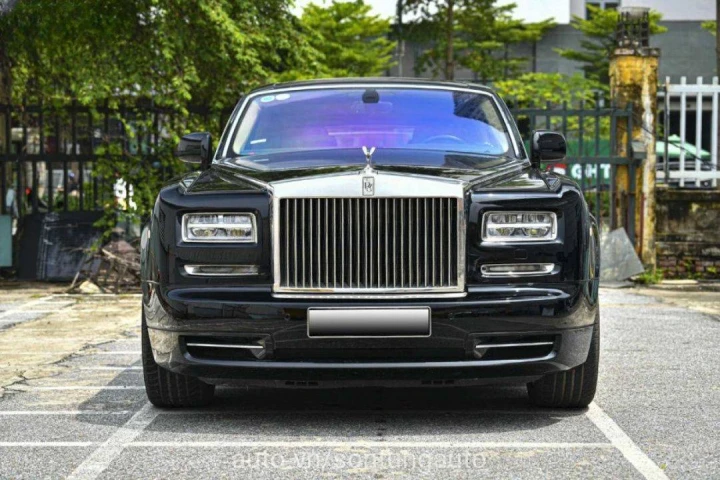Rolls-Royce Phantom 2016