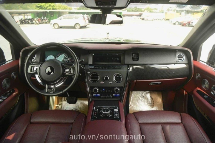 Rolls-Royce Cullinan 2020