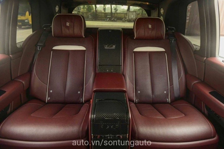 Rolls-Royce Cullinan 2020