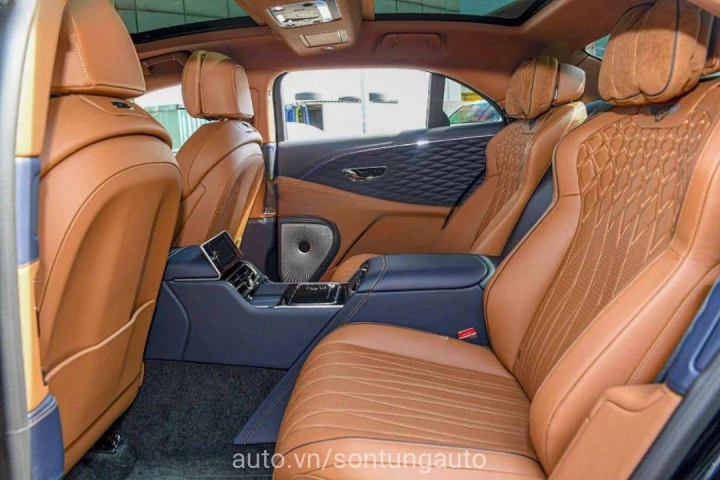 Bentley Flying Spur 2021