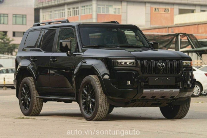 Toyota Land Cruiser Prado 2024