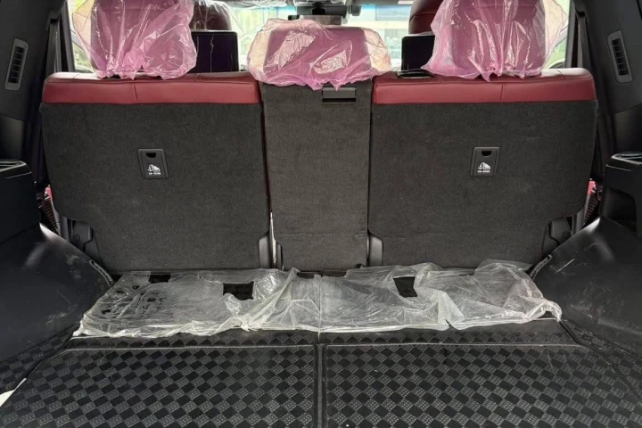 Lexus LX 2024
