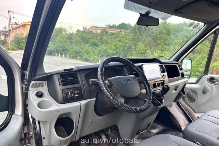 Ford Transit 2009
