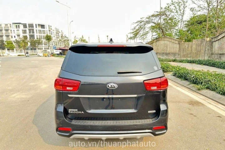 Kia Sedona 2018