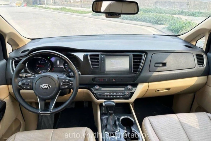 Kia Sedona 2018